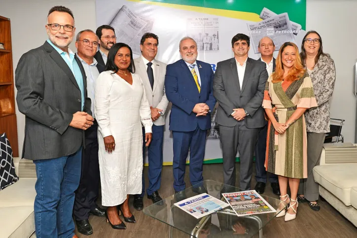 Jean Paul Prates, Ângelo Almeida e diretoria do grupo A TARDE