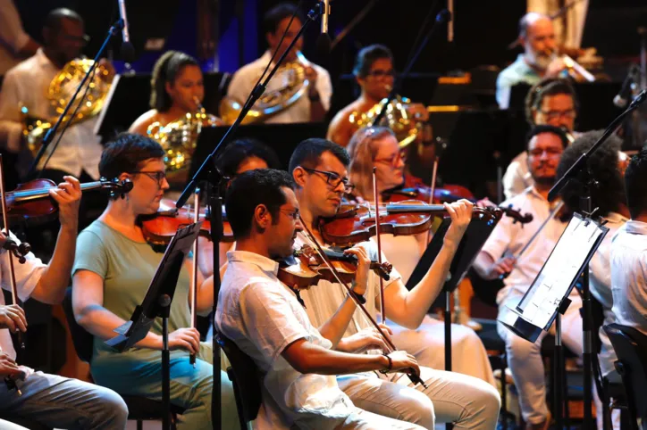 Caetano Veloso é homenageado pela Osba em concerto inclusivo a R$ 1