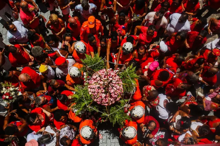 Confira fotos da Festa de Santa Bárbara no Pelourinho