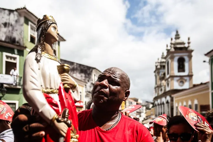 Confira fotos da Festa de Santa Bárbara no Pelourinho