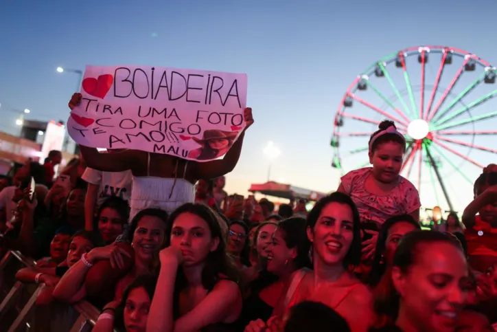 Fotos: Ana Castela e João Gomes agitam fãs na Arena Daniela Mercury