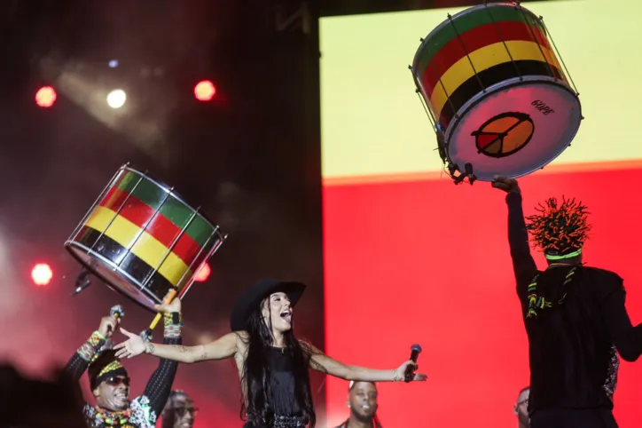 Fotos: Ana Castela e João Gomes agitam fãs na Arena Daniela Mercury