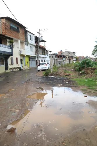 Fotos: Confira imagens dos transtornos causados pela chuva em Salvador
