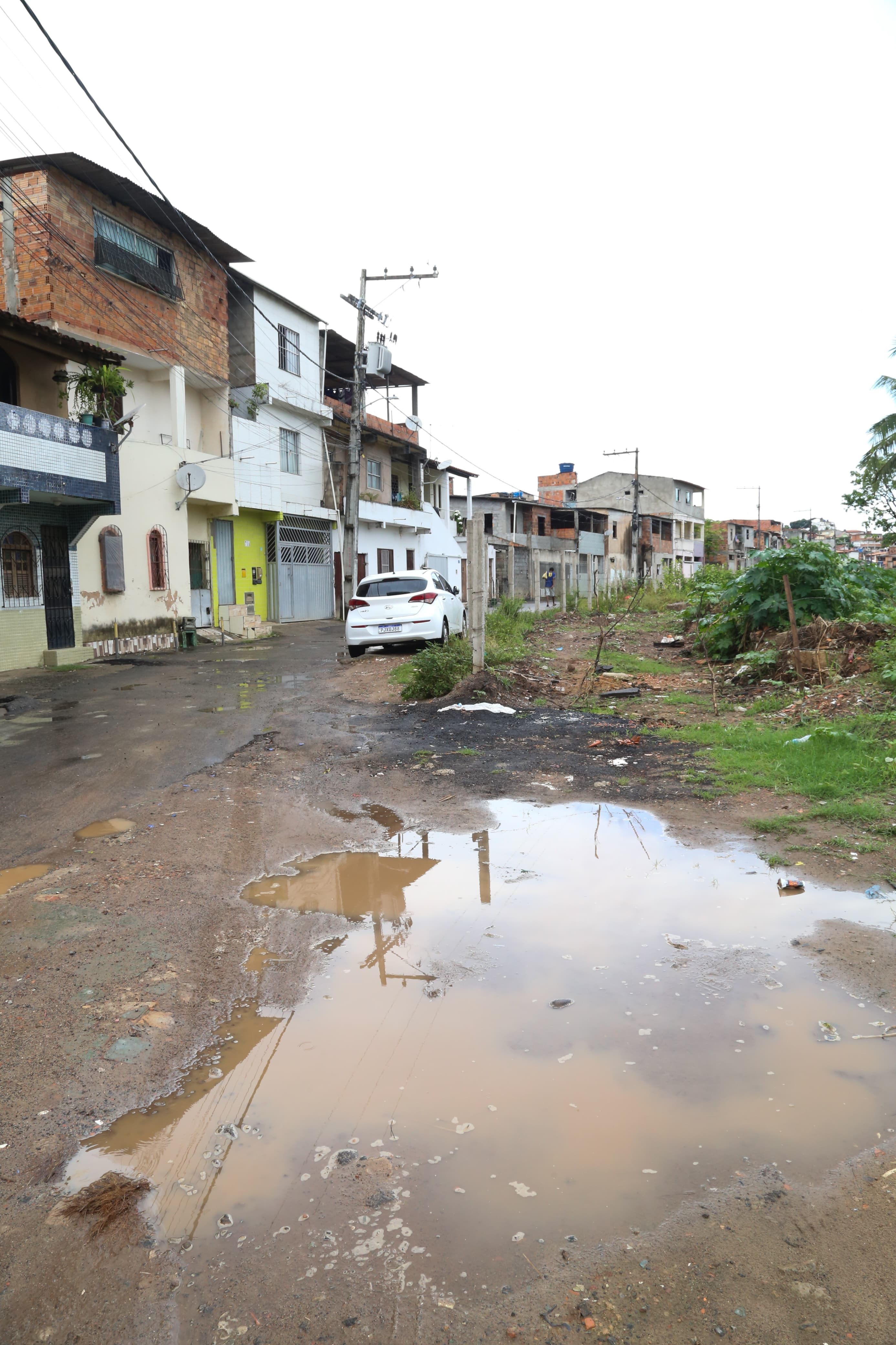 Fotos: Confira imagens dos transtornos causados pela chuva em Salvador