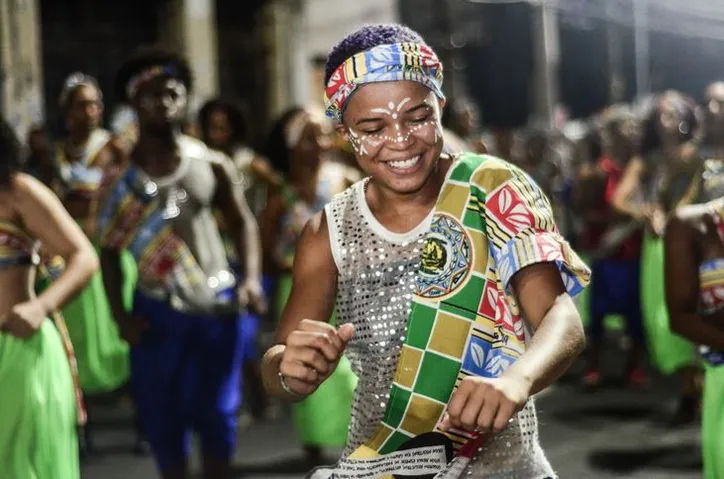 A partir das 16h: Templo Dos Orixás; Banda Templo Dos Orixás / Taine Balanço; Chamego Afro; Banda Sinfonia Roots Reggae E Convidados; Clube Do Samba Na Avenida; Gera Dois O Bloco; Noelson Do Cavaco; Jogo Do Ifá; Banda Jogo Do Ifá; Laroyê Arriba; Banda Laroyê