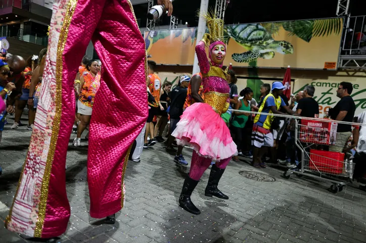 Habeas Copos fecha pré-Carnaval de Salvador com alegria; veja fotos