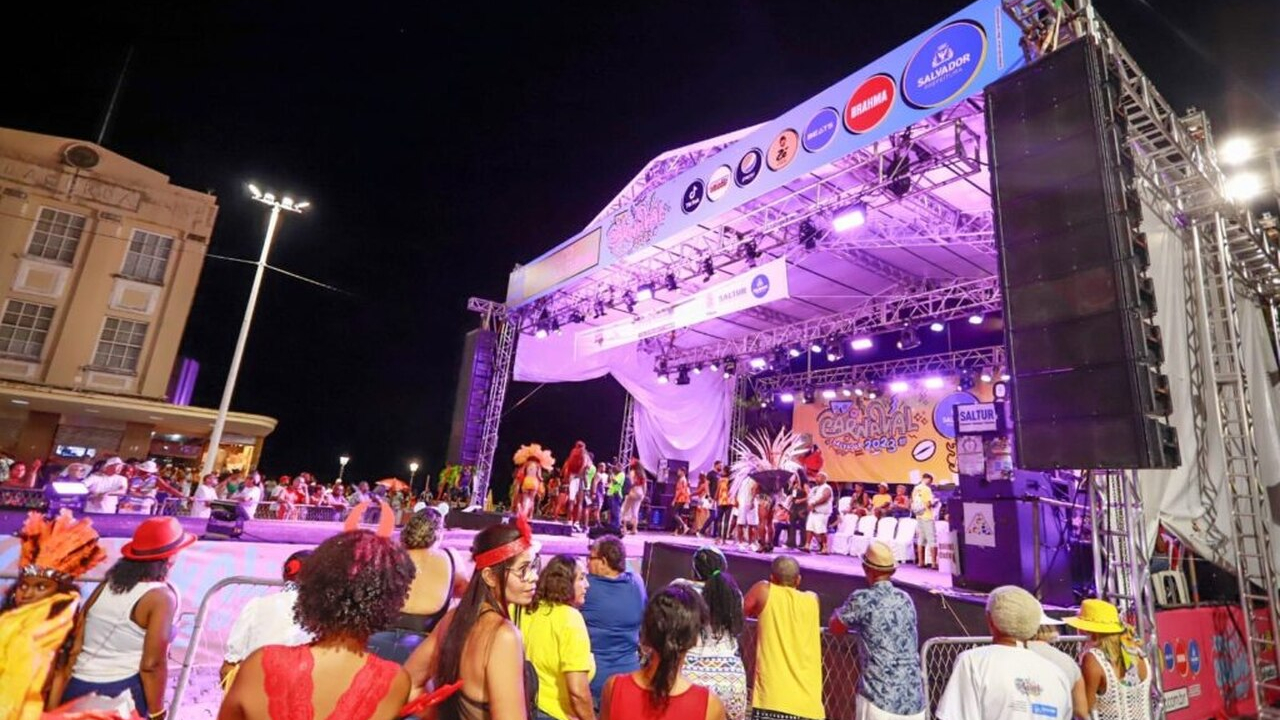 Pepeu Gomes - 
Baby do Brasil - 
Paulinho Boca - 
Marcia Castro - 
Catia Guimma - 
Afrocidade