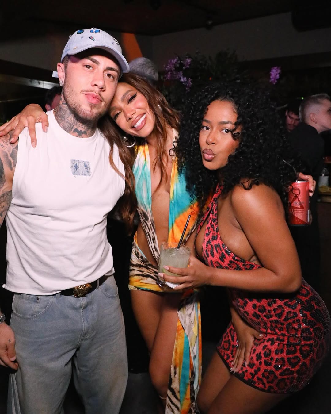 Anitta, MC Daniel e Lorena
