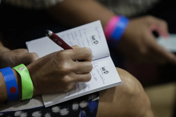 A TARDE Educação realiza oficina para professores em parceria com IAT