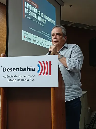 ACBEU debate educação pública com presença do FNDE e TCM-BA