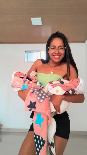 Develyn e as gêmeas, Rayssa e Rayandra