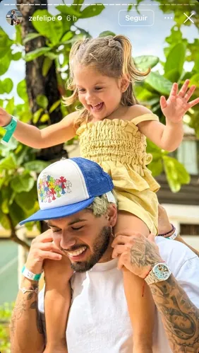 Zé Felipe na Bahia com os filhos