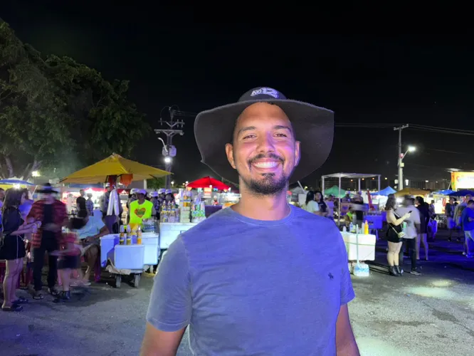 Chapéu de Natanzinho Lima é tendência de crianças a idosos