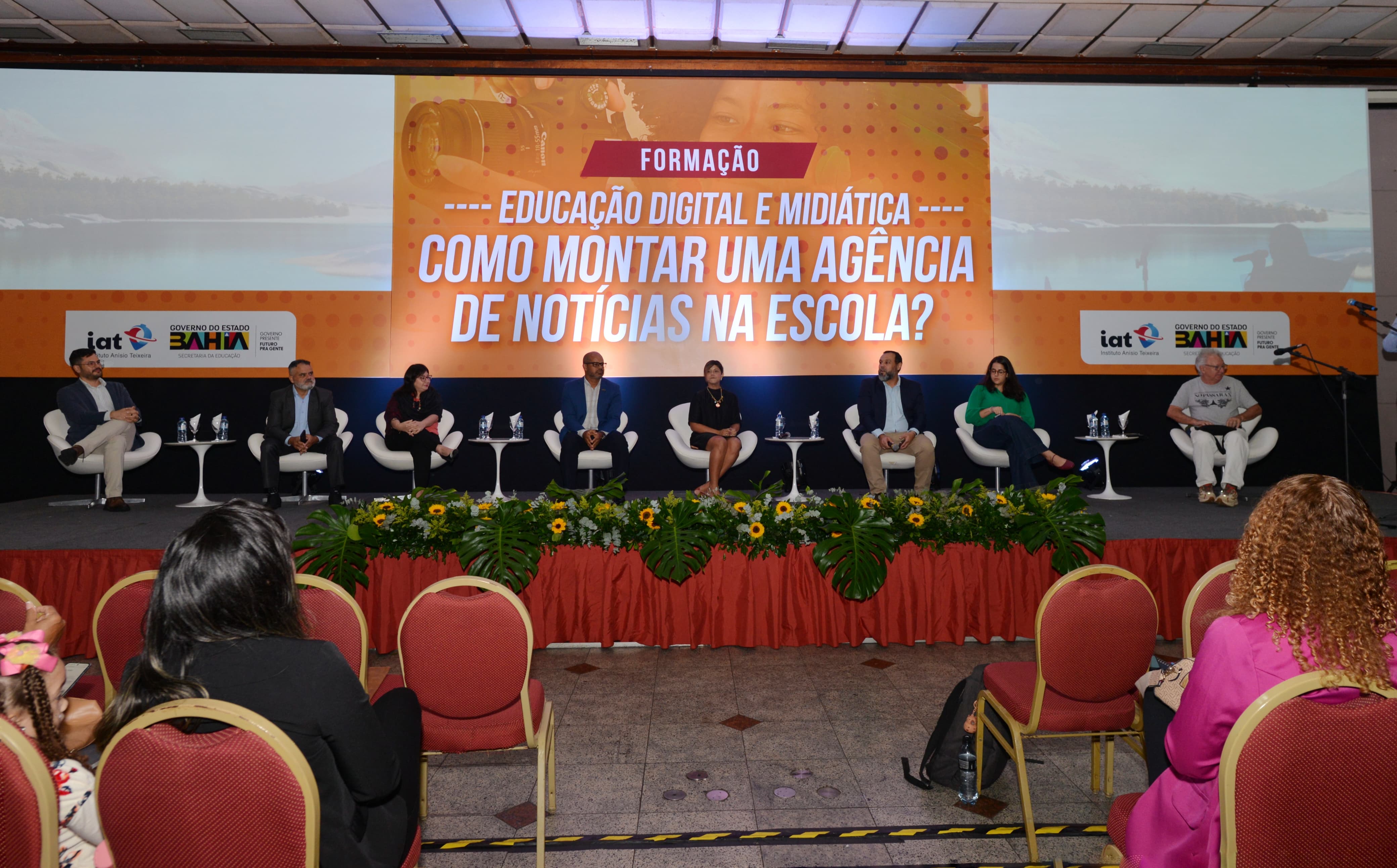 IAT forma professores para atuar com agências de notícias