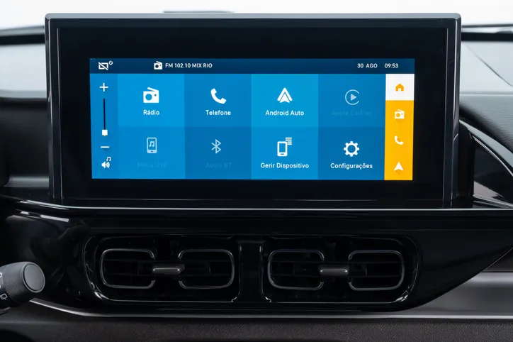 Citroën lança C3 2026 com versão XTR e painel digital de 7”