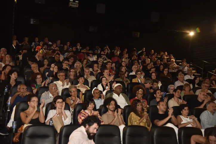 Em noite especial no Cine Glauber Rocha, Sérgio Machado apresenta documentário "3 Obás de Xangô"