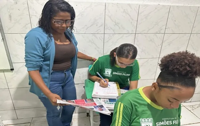 Estudantes criam hemeroteca digital com edições do Jornal A TARDE