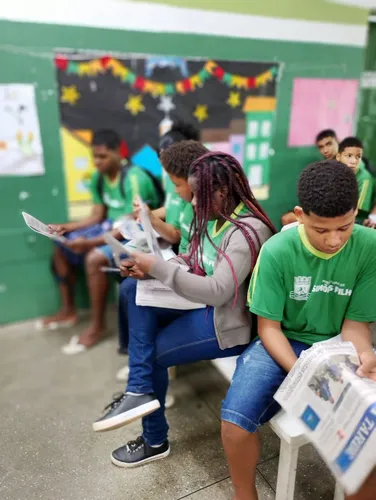 Estudantes criam hemeroteca digital com edições do Jornal A TARDE