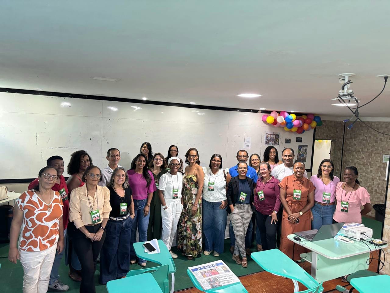 A TARDE Educação debate uso pedagógico das imagens em Simões Filho