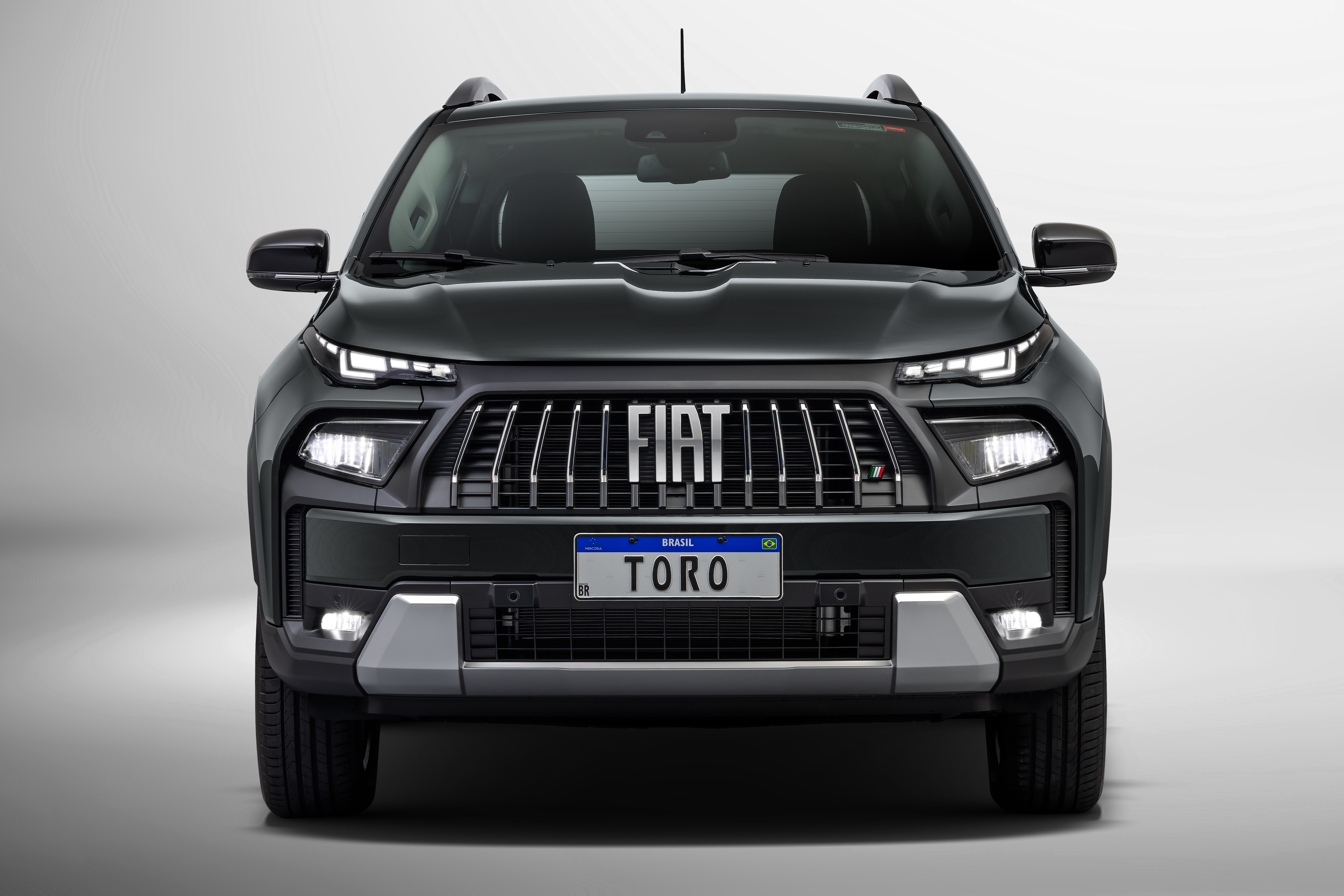 Fiat Toro 2026 chega com design moderno, mais tecnologia e novos preços
