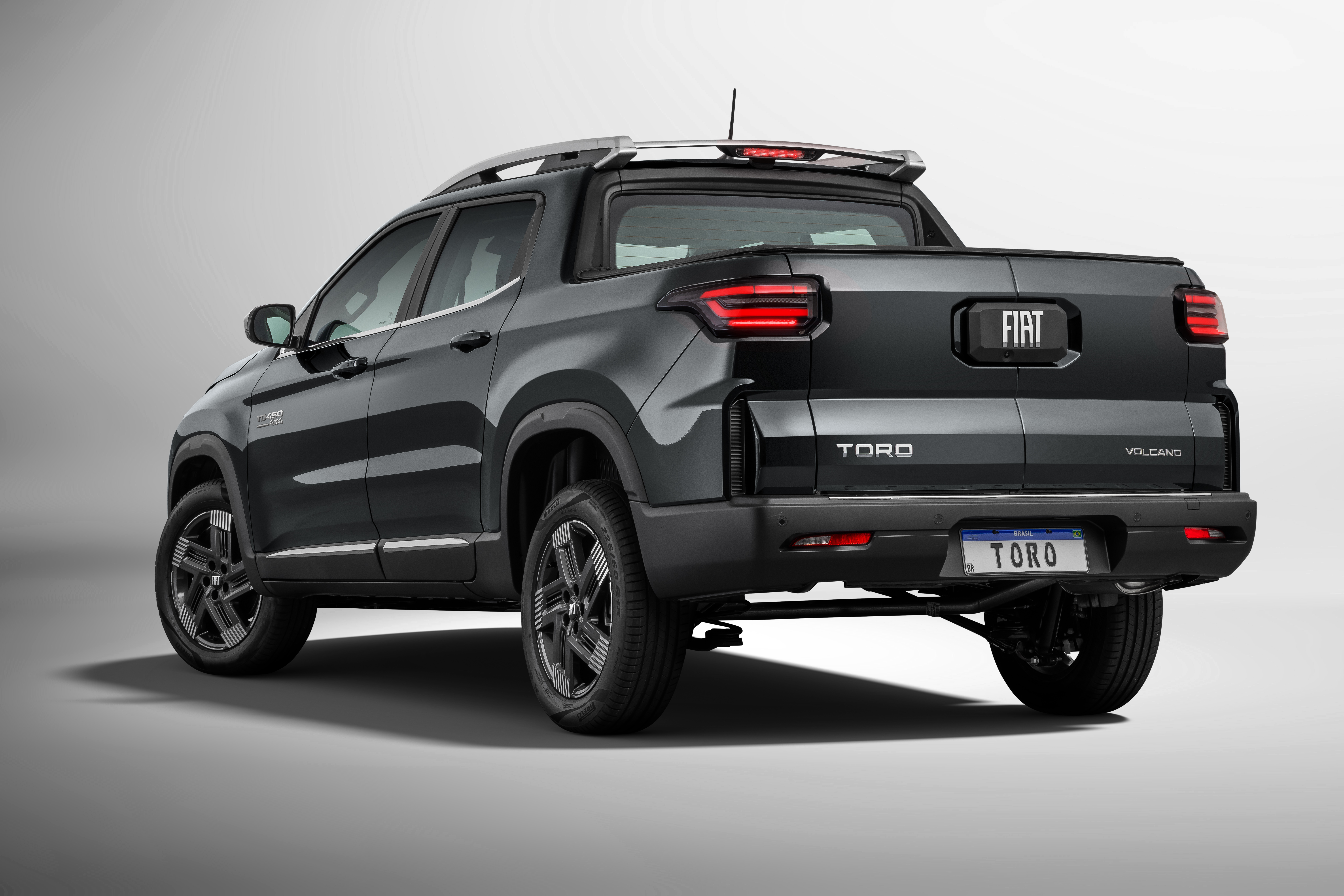 Fiat Toro 2026 chega com design moderno, mais tecnologia e novos preços