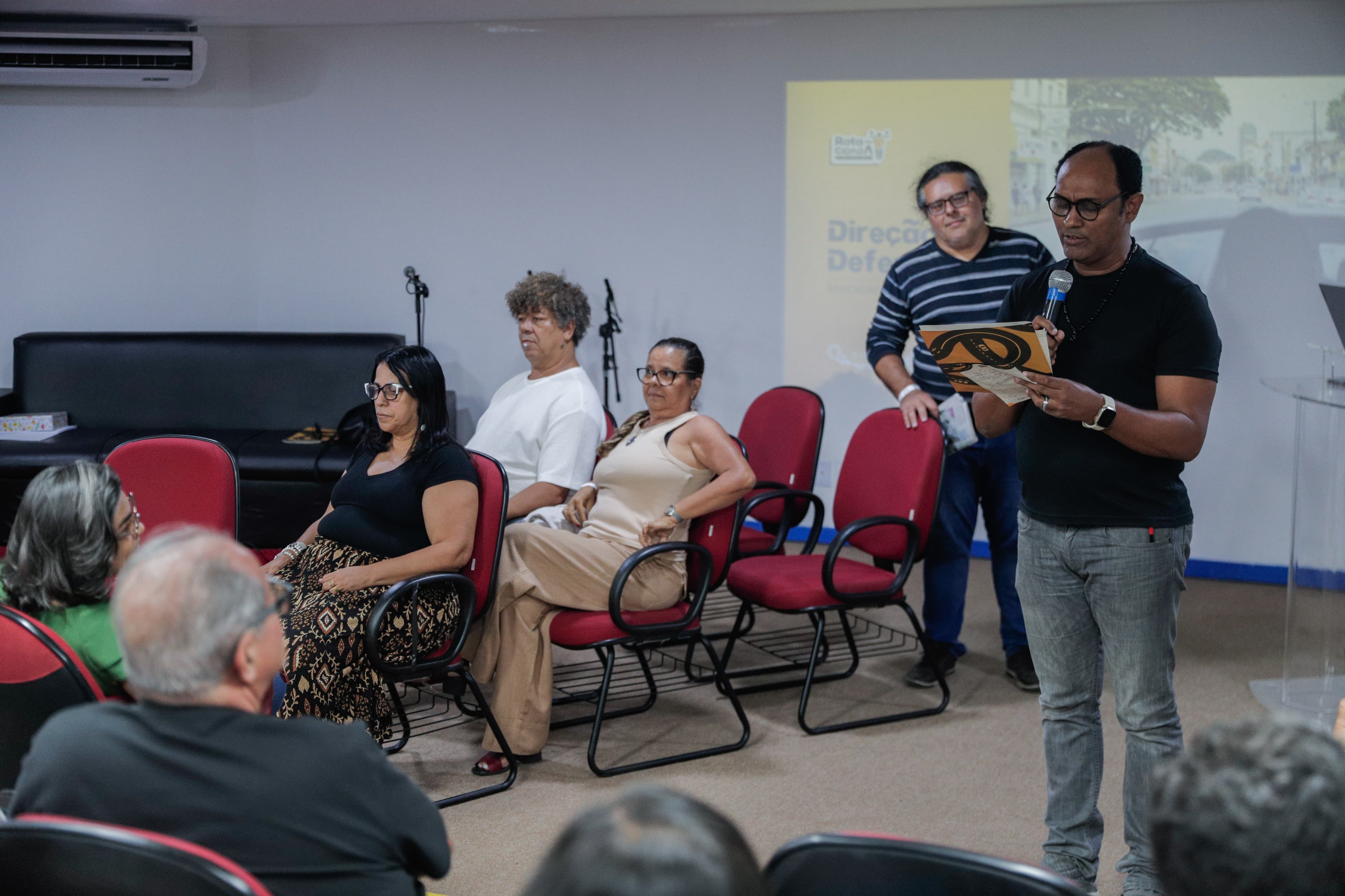 Professores no momento da prática
