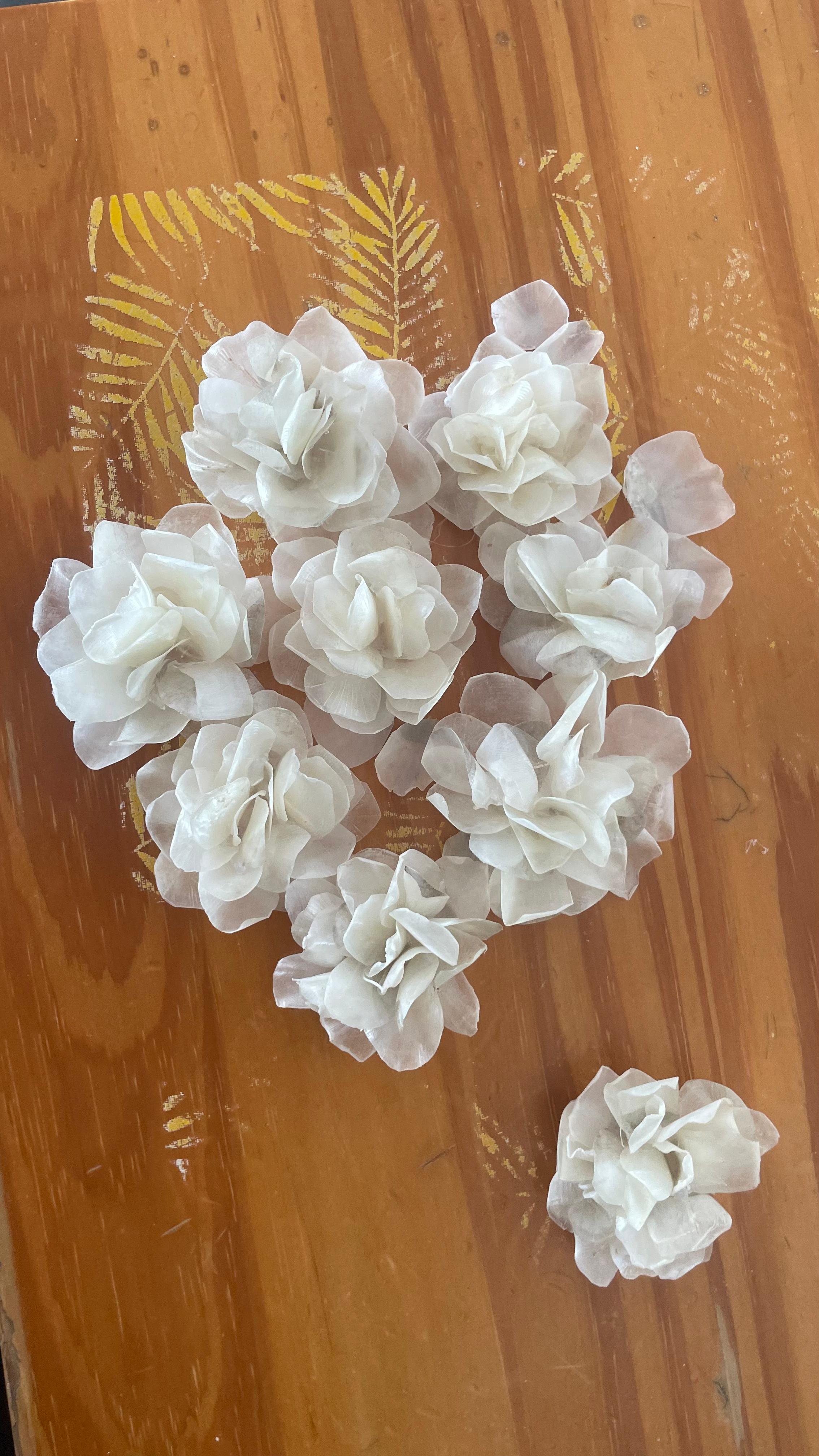 Flor de artesanato feito através de escamas