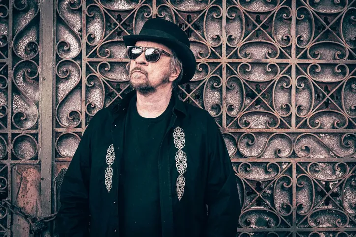 Tributo a Raul Seixas celebra 80 anos do ícone do rock em Salvador