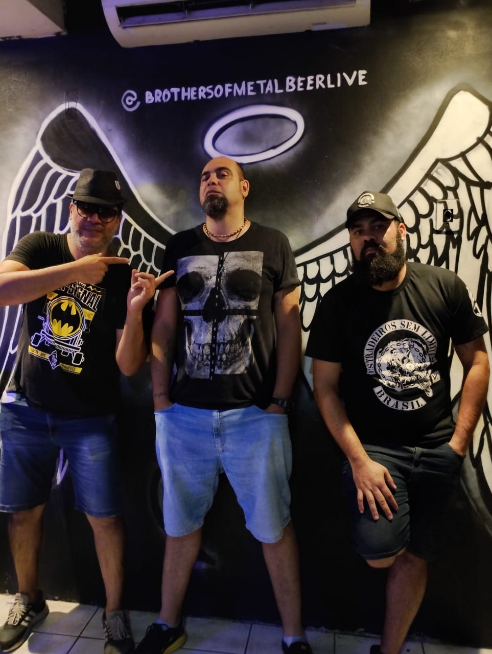 Banda Walker faz cover do Pantera