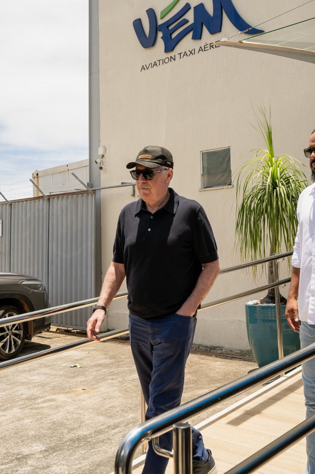 Carnaval: Carlo Ancelotti chega a Salvador para curtir o Barra-Ondina