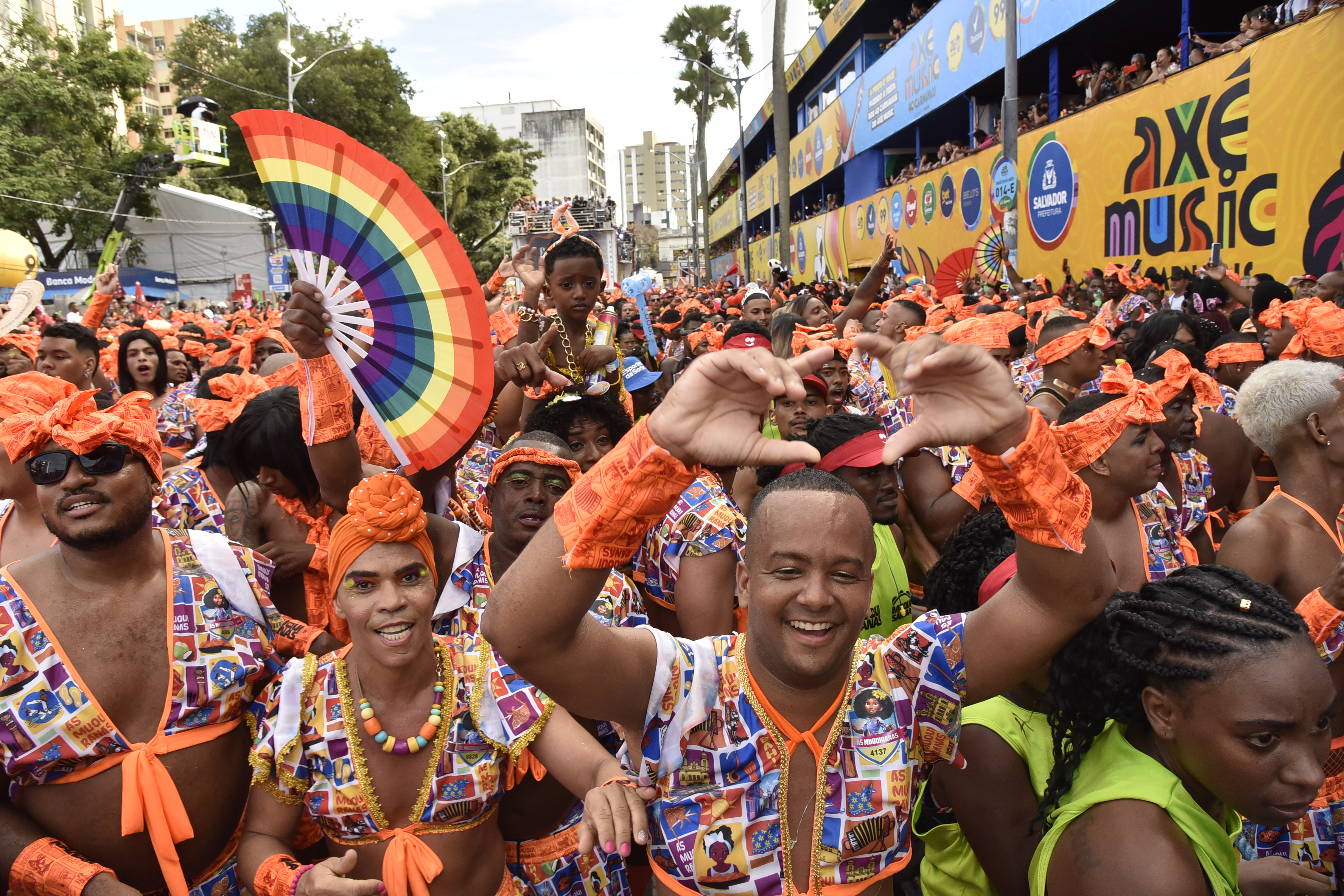 Pipoca - 
<br>
Blocos Infantis - Algodão Doce (Carla Perez), Todo Menino é um Rei (Lazinho do Olodum e convidados), Pequeno Príncipe de Airá (Banda Banda de Airá), Ibeji (Banda Ibeji), Zun Zun Mel (Atrações infantis), Happy (Tio Elétrico), Gatos e Gatas (Atrações infantis).
<br>
Programação Geral - Didá (Banda Feminina Didá), Bloco da Saudade (Banda da Saudade), As Muquiranas (La Fúria), Canelight (Atrações de samba), Projeto Especial Alegria, Alegria! Viva o Carnaval da Bahia! (Alexandre Peixe), Bola Cheia (Atrações variadas), Trio Armandinho, Dodô e Osmar (Banda Armandinho, Dodô e Osmar), Me Deixe à Vontade (Edu Casanova), Baby Léguas (Banda Cafuné), As Kuviteiras (Banda Oh Polêmico), Vem Sambar (Atrações de samba), Muzenza (Banda Muzenza), Malê Debalê (Banda Malê Debalê), Amigos do Cajá (Atrações de samba e pagode), Projeto Especial Bloco da Mobilidade (Atrações convidadas), Trio do Comcar (Atrações variadas), Afro Bankoma (Banda Bankoma), Mundo Negro (Banda Mundo Negro), Jaké (Banda Jaké), Afinidade (Atrações de samba), Q Felicidade (Atrações variadas), Tô Aê (Atrações de pagode), Ilê Aiyê (Band'Aiyê), Araiyê (Banda Araiyê).