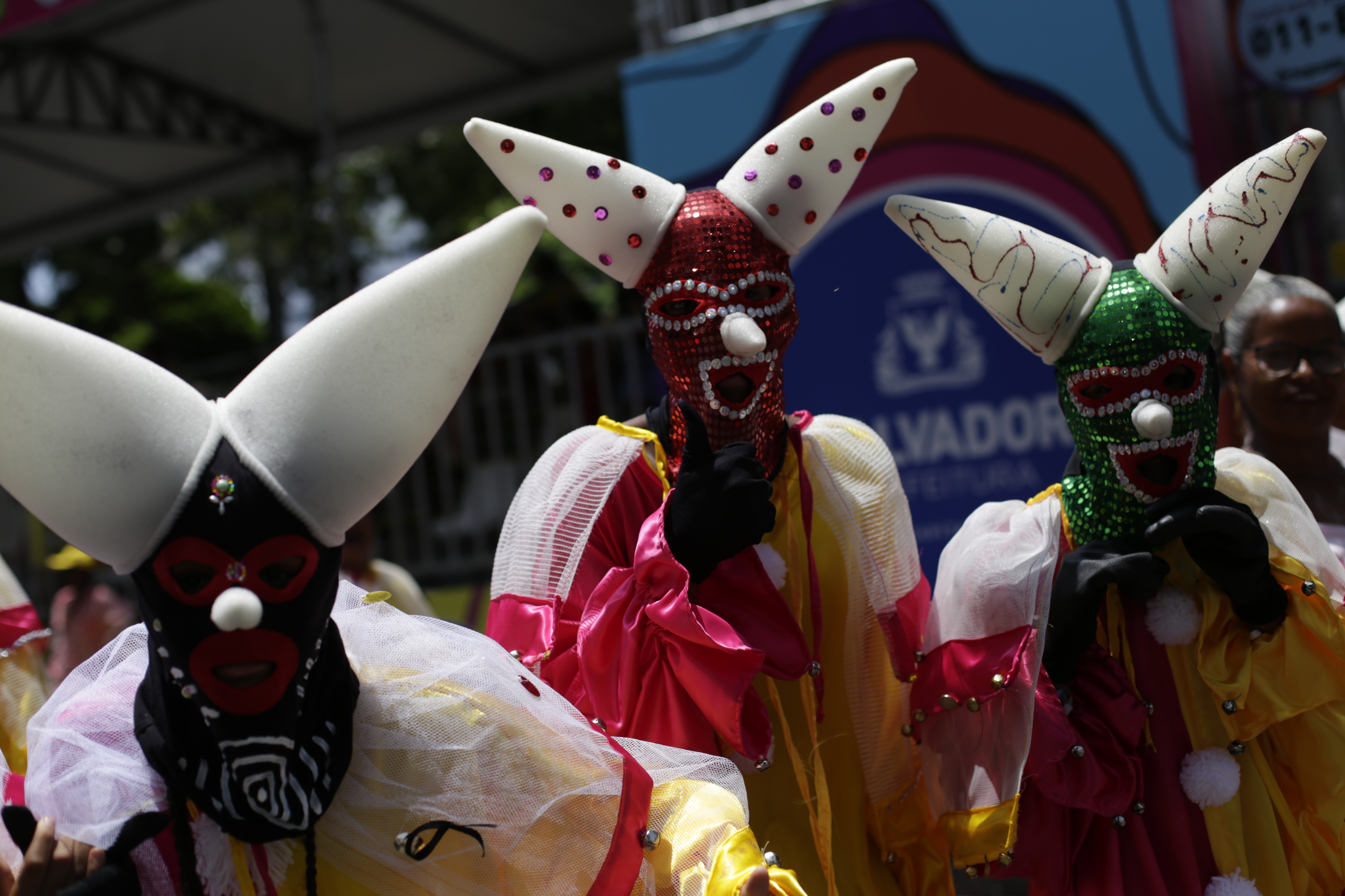 Pipocas
<br>
<br>
11h00 – Carla Perez (Pipoca Doce – Infantil)
<br>
13h00 – Saulo
<br>
13h15 – Pagodart
<br>
13h30 – É o Tchan
<br>
14h00 – Tayrone
<br>
14h15 – Carlinhos Brown
<br>
14h30 – Parangolé
<br>

14h45 – Psirico
<br>

15h00 – Timbalada
<br>

16h15 – Muquisamba (Caju pra Baixo, Vou Pro Sereno, Samba Trator, Samba e Suor e convidados)
<br>

16h45 – Gigantes do Brasil
<br>

17h00 – Projeto Especial Frenesi (Tatau – homenagem a Wanda Chase e Ademar, com Banda Furtacor)
<br>

18h00 – Os Negões
<br>

18h30 – Isqueminha
<br>

19h00 – Larissa Marques
<br>

19h45 – Banana Reggae
<br>

21h15 – Luanna Monalisa
<br>

21h45 – Banda Demorô
<br>
<br>
Infantis - Pipoca Algodão Doce (Carla Perez e Xanddy Harmonia), Exclusiva Kids Infantil,  Zun Zun Mel, Tio Elétrico
<br>
<br>
Blocos - Os Internacionais (É o Tchan), MuquiSamba (Caju pra Baixo / Vou pro Sereno), Frenesi (Tatau), Filhos de Gandhy, Apaxes do Tororó (Carlinhos Brown e Swing do Fora), Ibeji, Rataplan, Yayá Muxima, Comanches do Pelô, As Suburbanas, Os Negões, 100 Censura, Servidores, Banana Reggae, Blocão da Liberdade, Ambiental Ecossistema