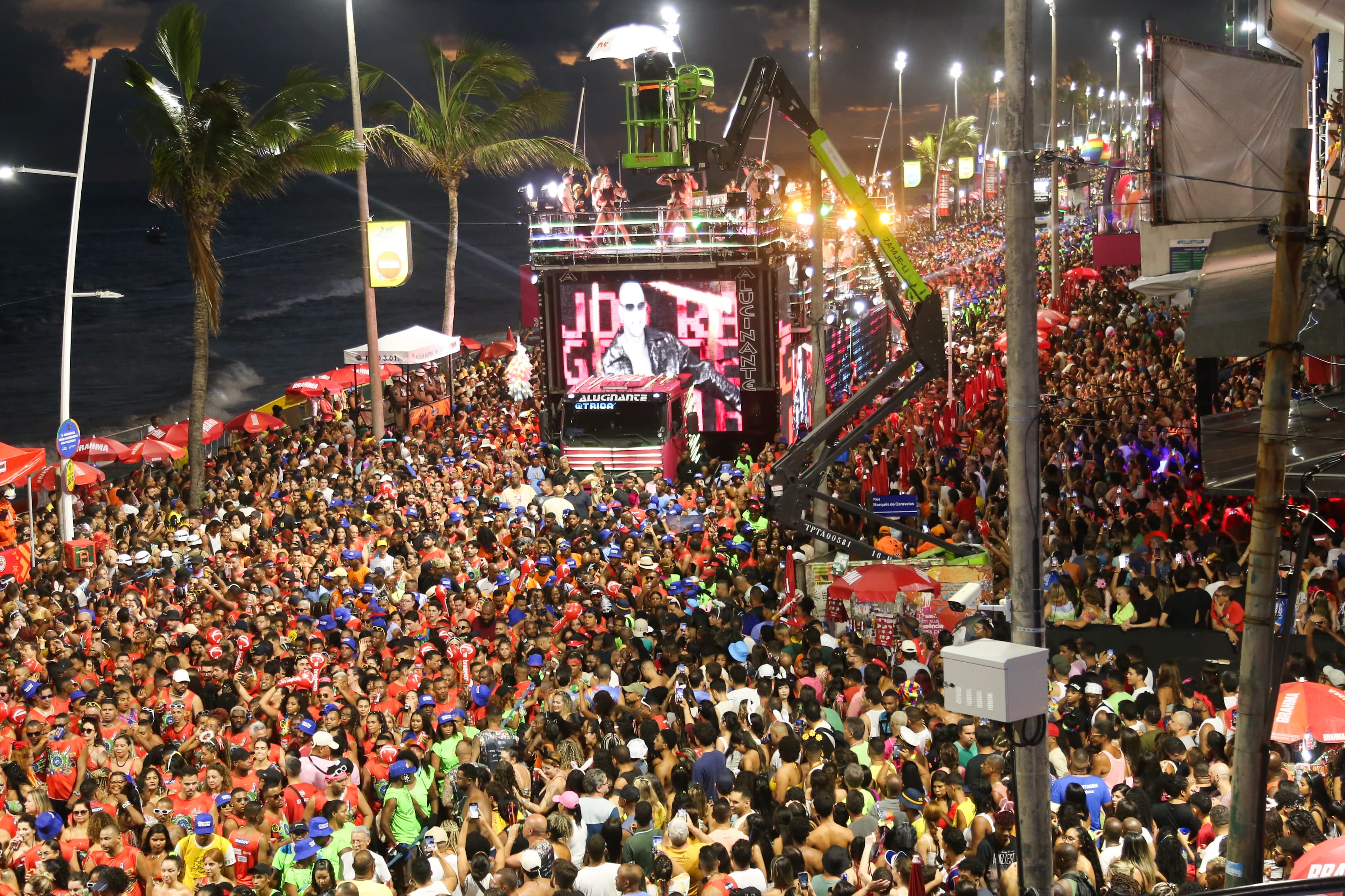 Rumplezz, Sarajane, Marcia Freire, Serginho Pimenta, Nessa e Tiri, Cacau com Leite, Elaine Fernandes, Pedro Chamusca, Ana Mameto, Trikciq, Filomena Bagaceira, Adão Negro, Armandinho (Irmãos Macedo), Flaviana, Àttøøxxá, Wil Carvalho, Negra Cor, Majur, Gabriel Mercury, Bailinho de Quinta, Emanuelle Araujo, Larissa Luz, O Quadro.