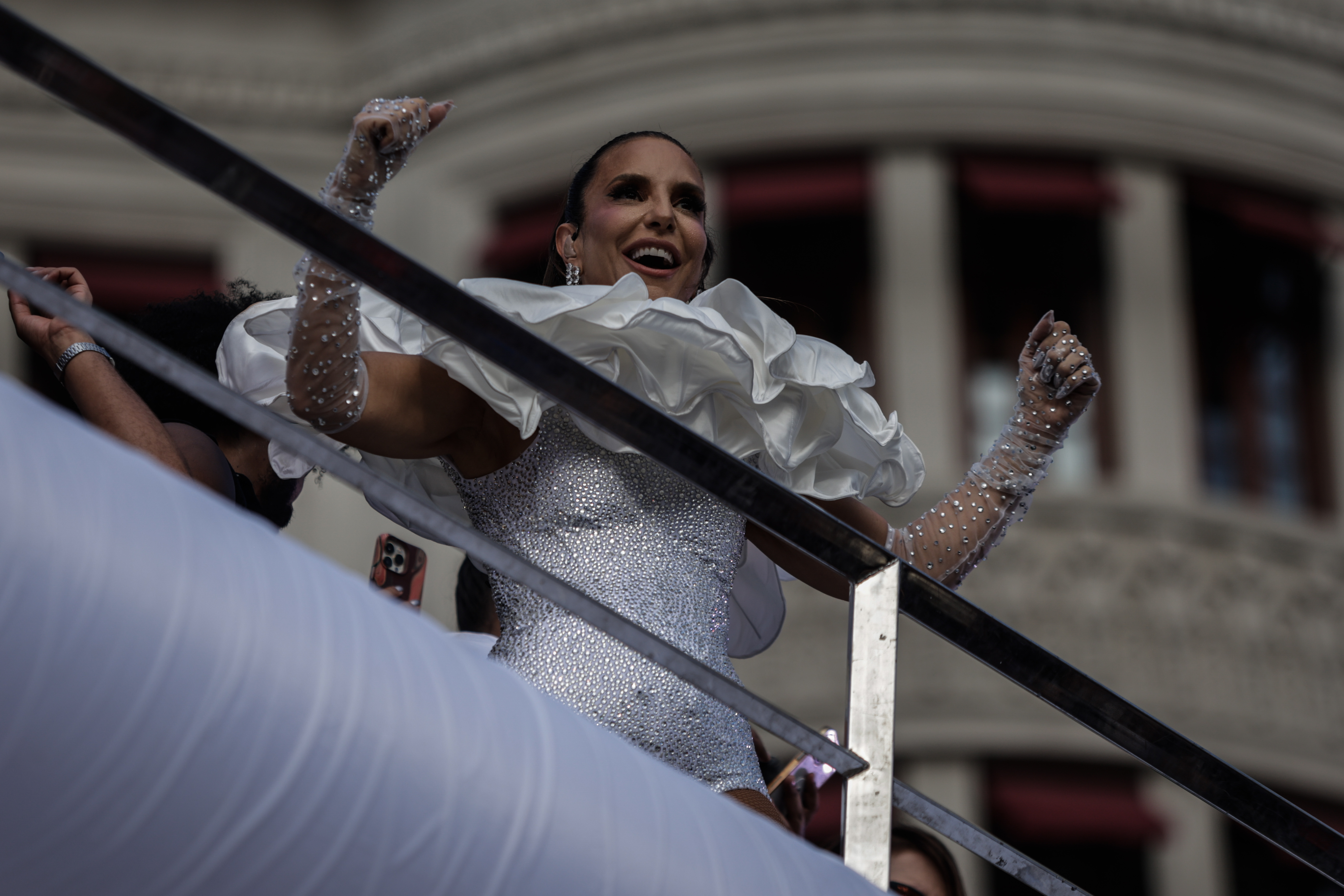 Gal do Beco, Banda Raça Pura, Jaguarana, Lino Cerqueira, Miskuta, Chocolate da Bahia, Edil Pacheco, Monica Sangalo, Viola de Doze, Banda Leva Samba, Sambaiana, Lary, Lui, Gang do Samba, Banda Revolusamba.