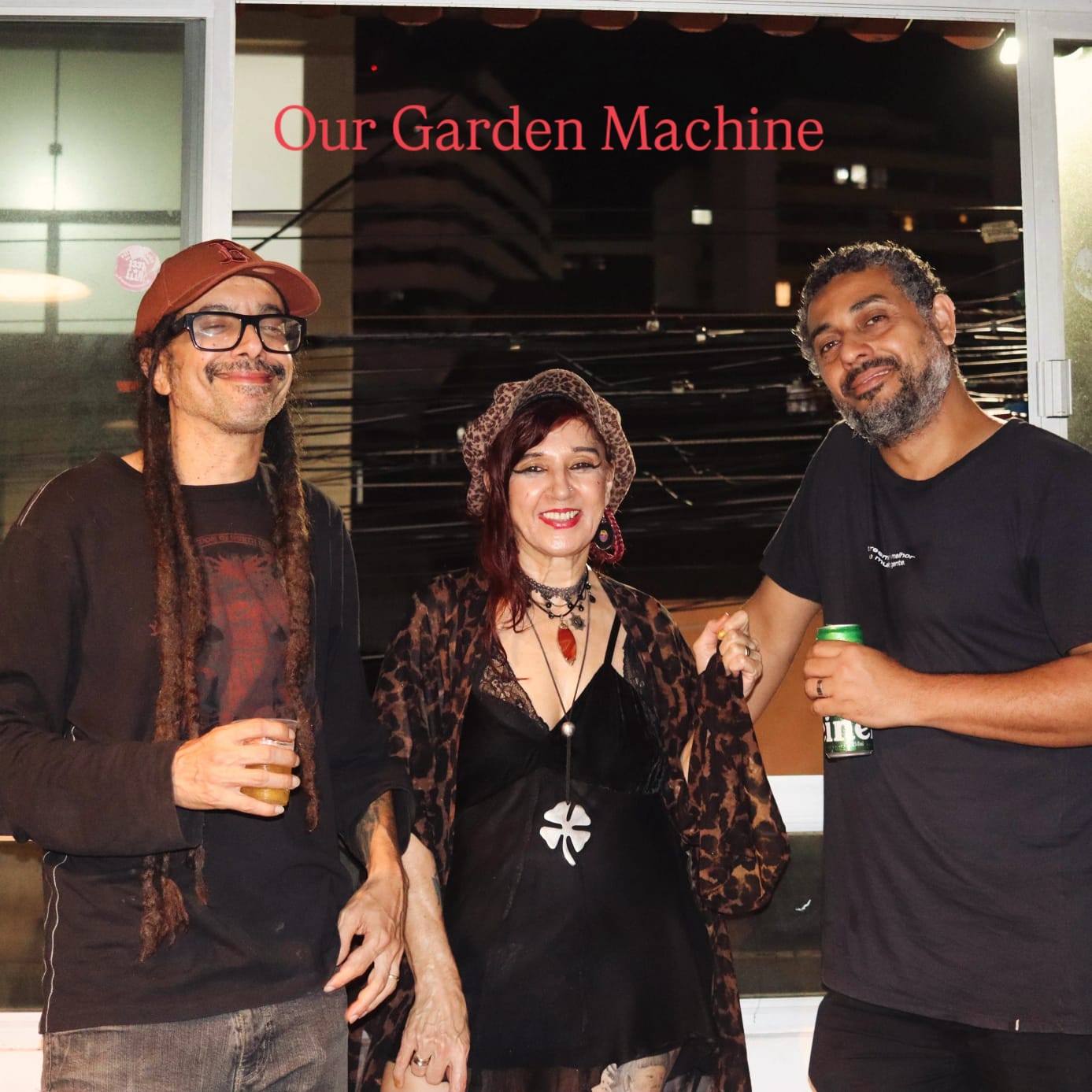 Our Garden Machine é um power trio que mescla grunge com pegadas setenteiras e punk rock