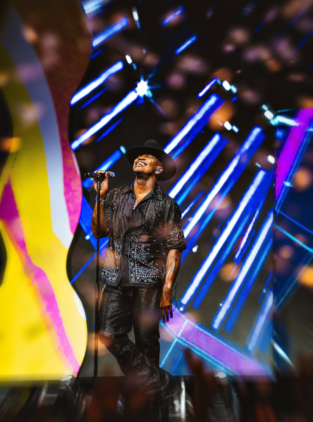 Ne-Yo revive hits e celebra segundo encontro com o Carnaval de Salvador