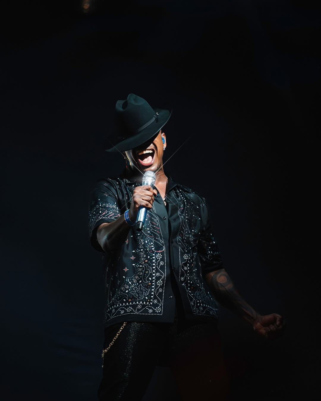 Ne-Yo revive hits e celebra segundo encontro com o Carnaval de Salvador