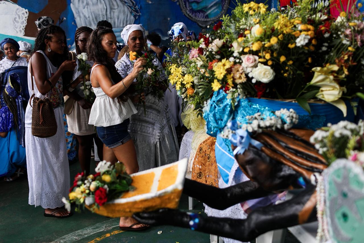 Presente Ecológico de Iemanjá reúne fé e sustentabilidade no Solar do Unhão