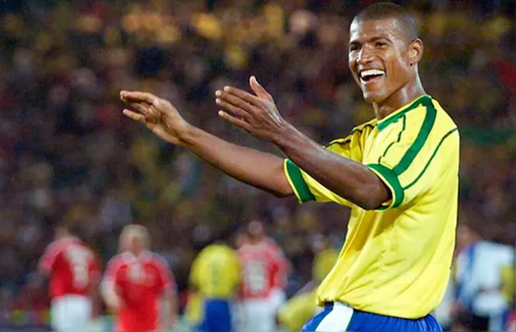 Júnior Baiano