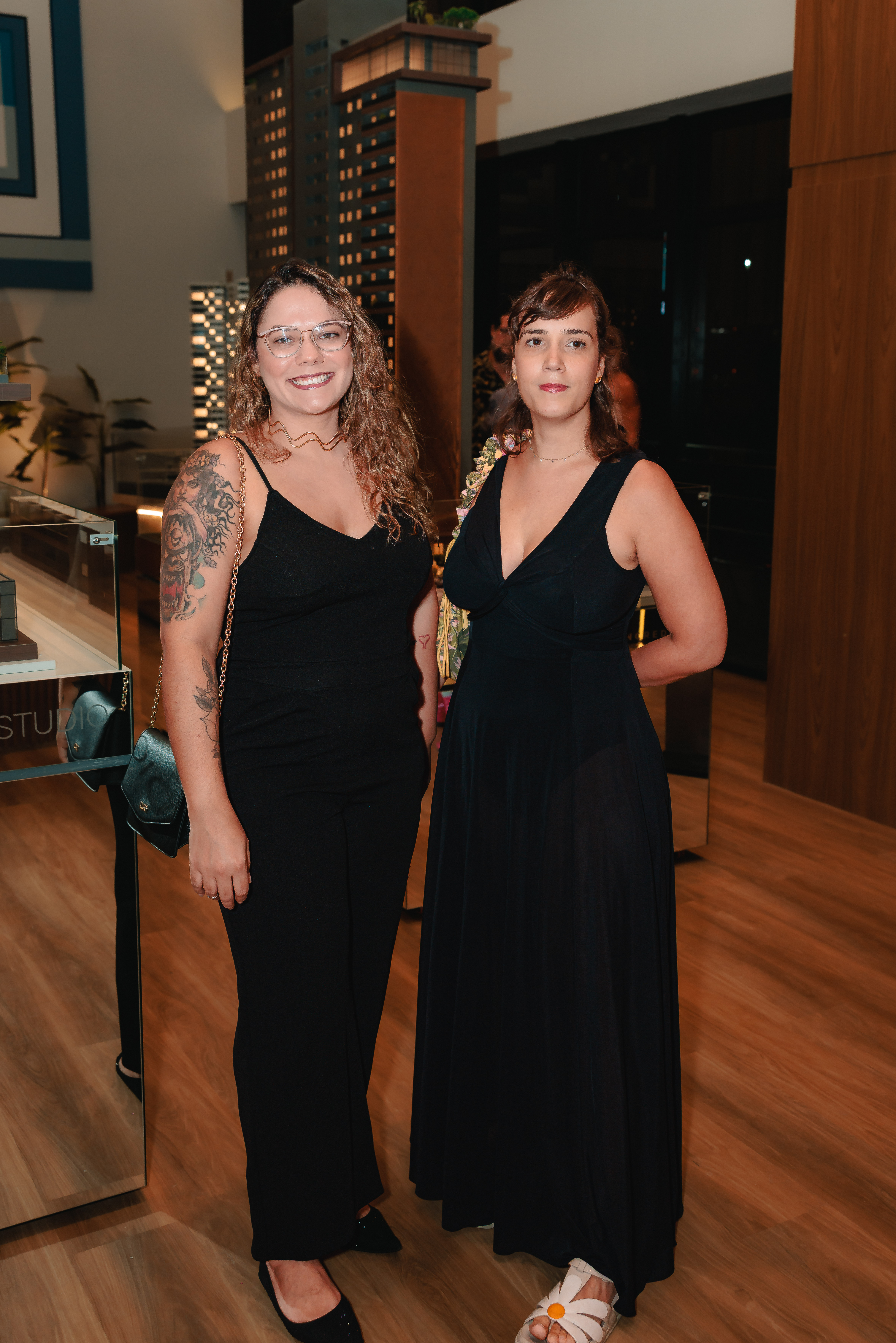 André Guimarães apresenta artistas do Art Studio Tancredo