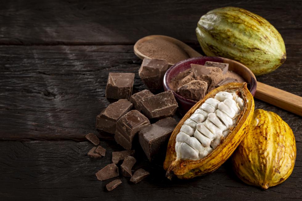 Após alta do cacau, gigante dos chocolates anuncia saída do mercado
