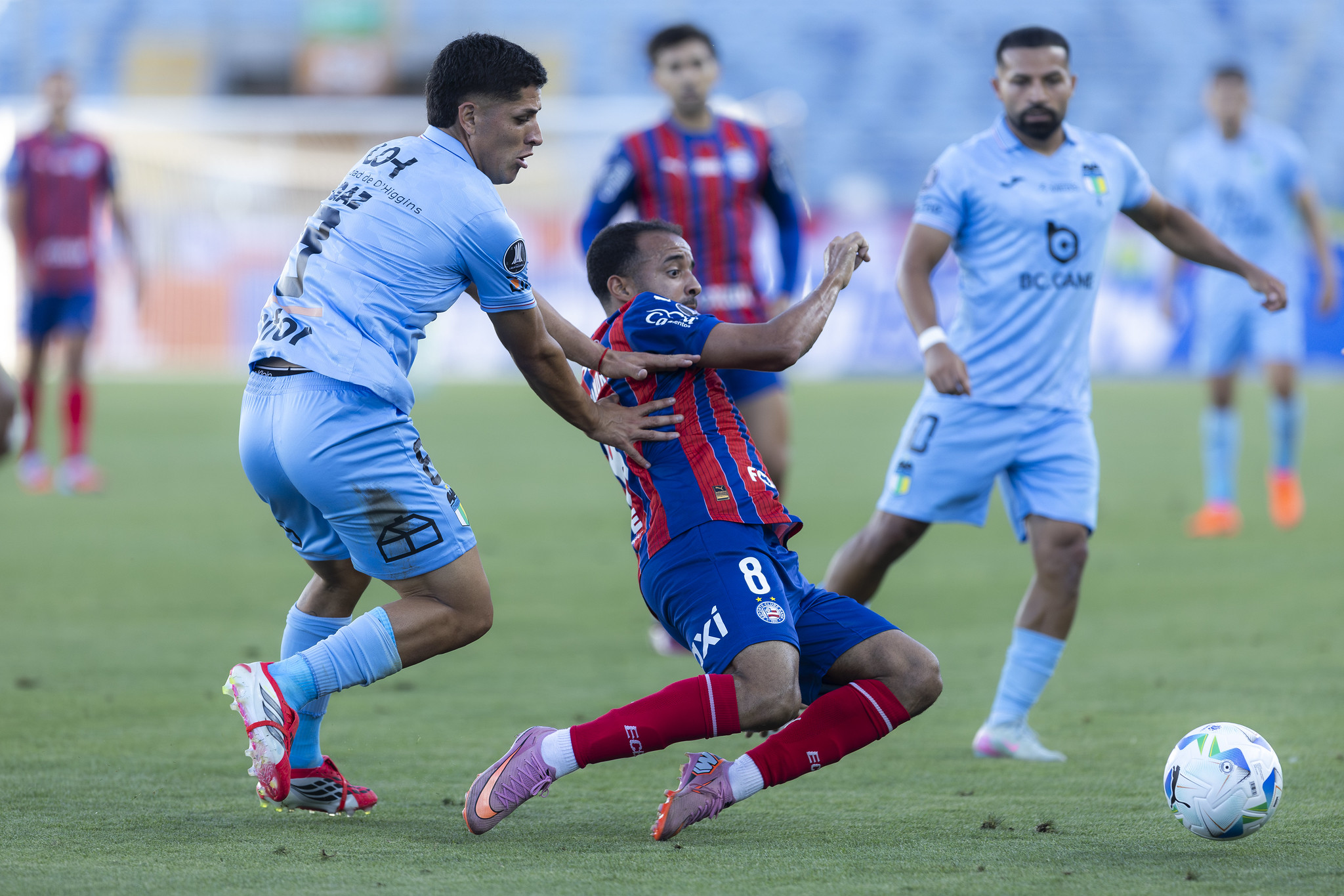 Caio Alexandre saiu do banco ainda no 1º tempo