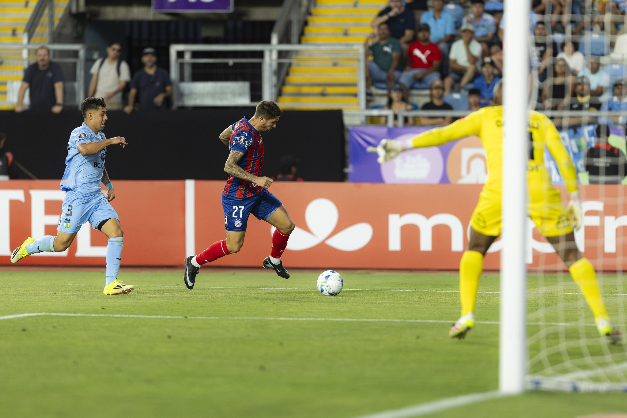 Everaldo entrou no segundo tempo do duelo