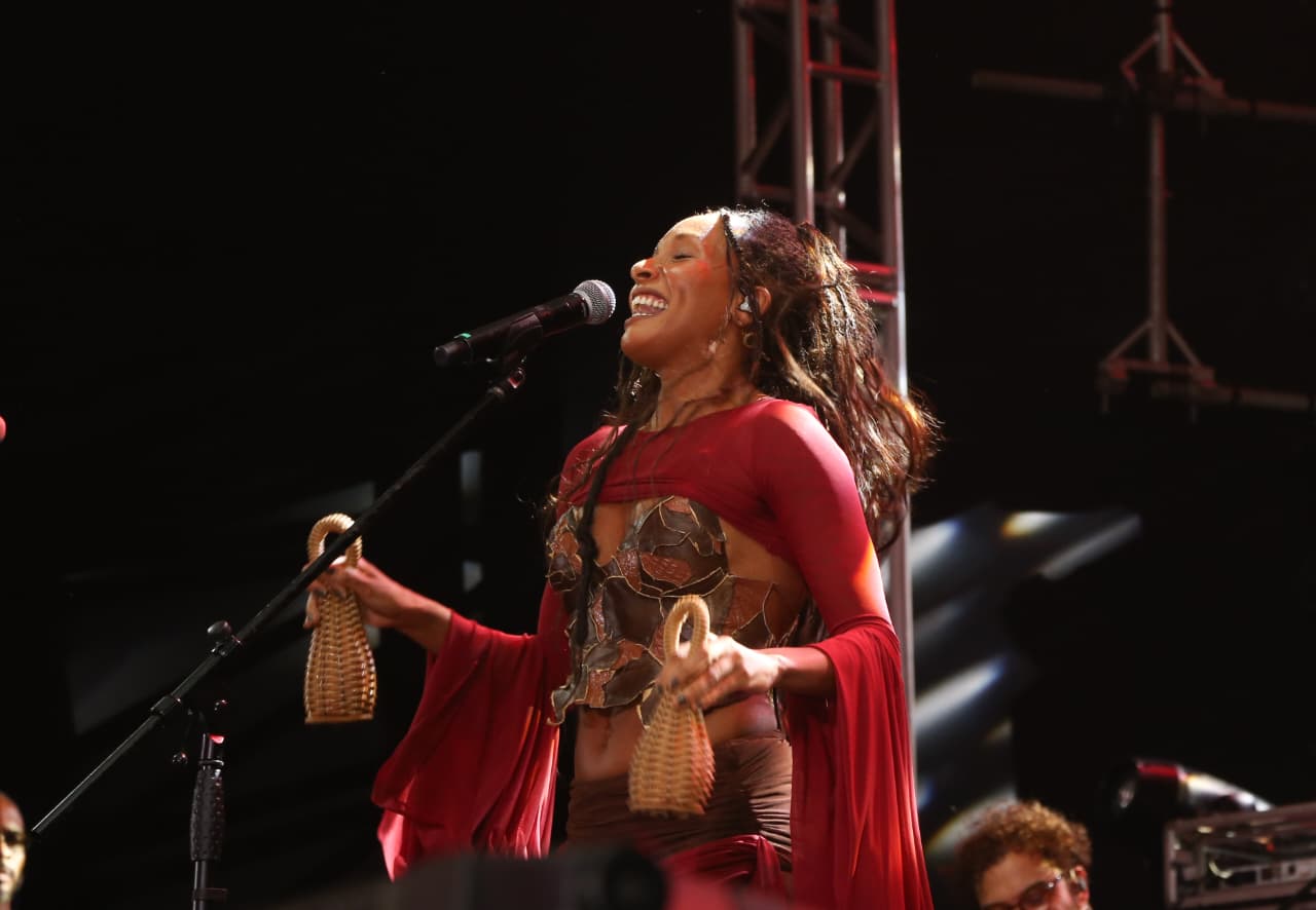 Cidade Negra faz show histórico na Arena A TARDE; veja fotos