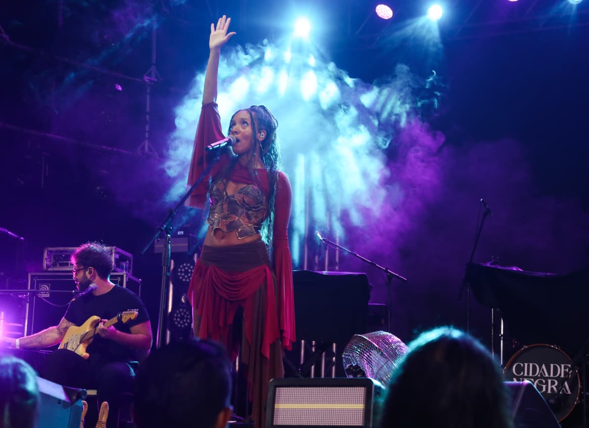 Cidade Negra faz show histórico na Arena A TARDE; veja fotos