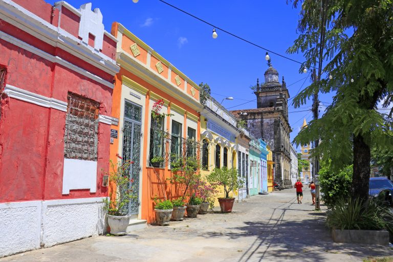 Destino no Nordeste cresce e atrai turistas com preços mais baixos