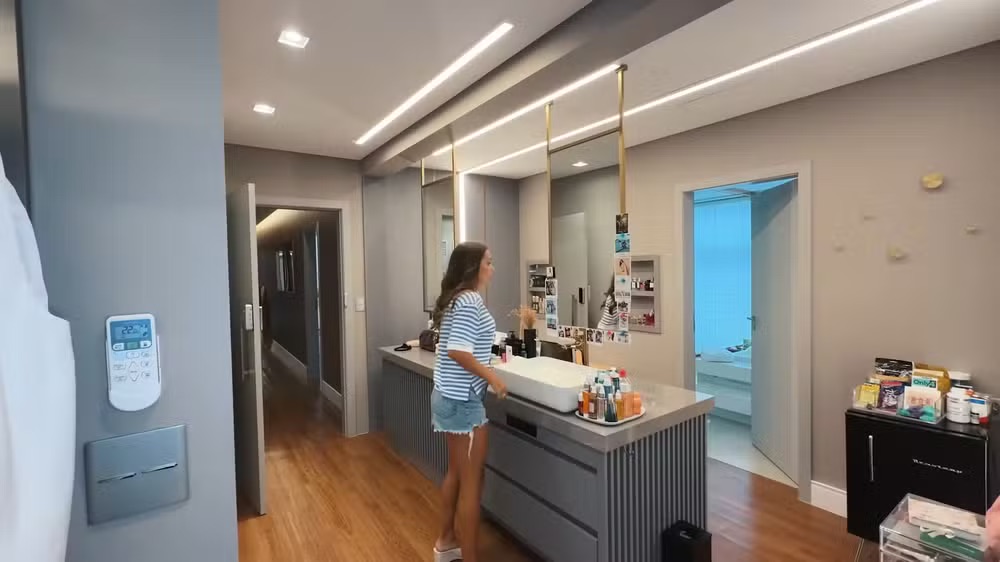 Disney em casa? Neymar abre mansão de R$ 50 milhões e detalhes impressionam