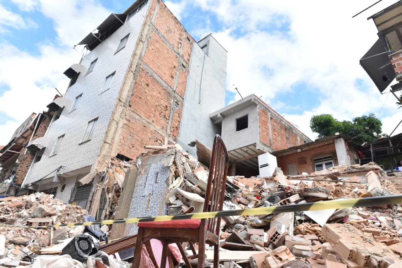 Dono de prédio que desabou em Salvador foi alertado de riscos, diz Codesal