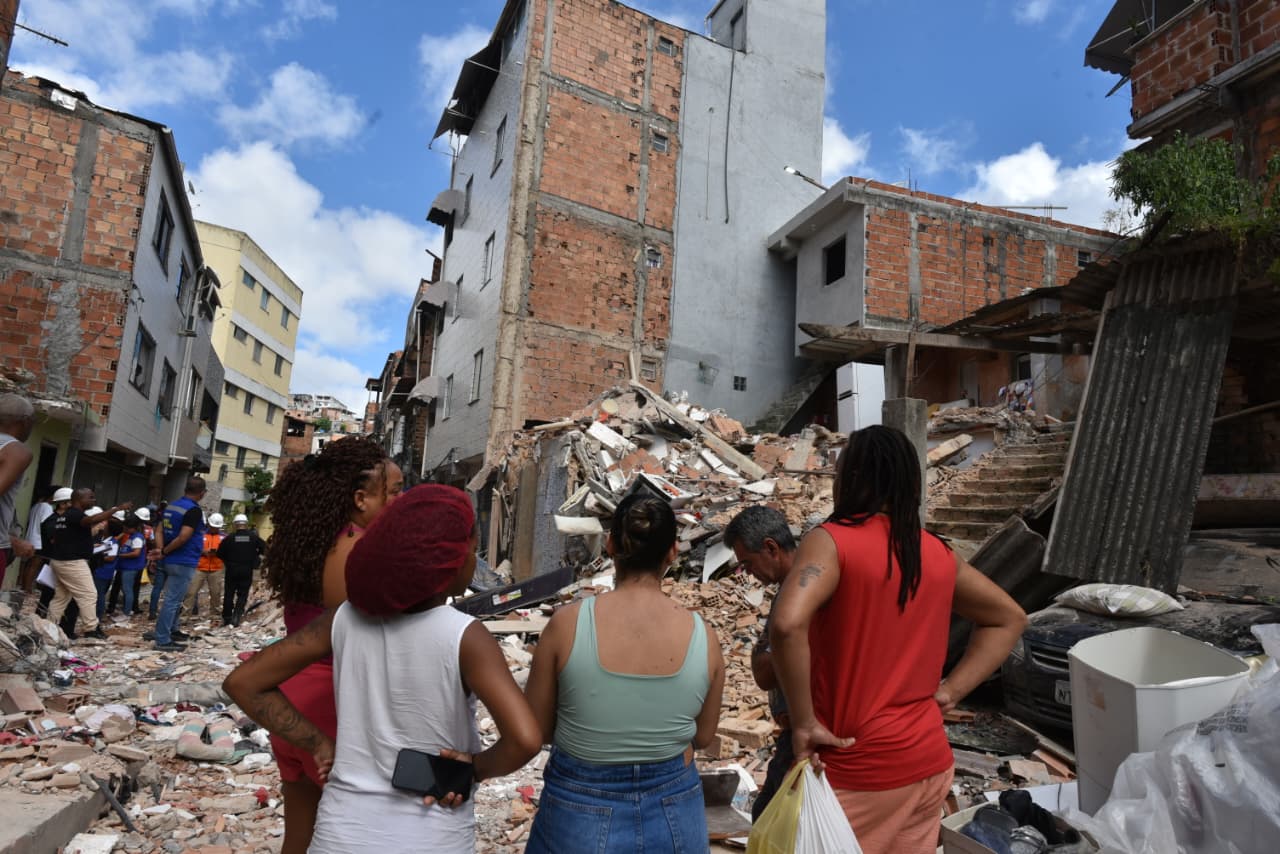 Dono de prédio que desabou em Salvador foi alertado de riscos, diz Codesal