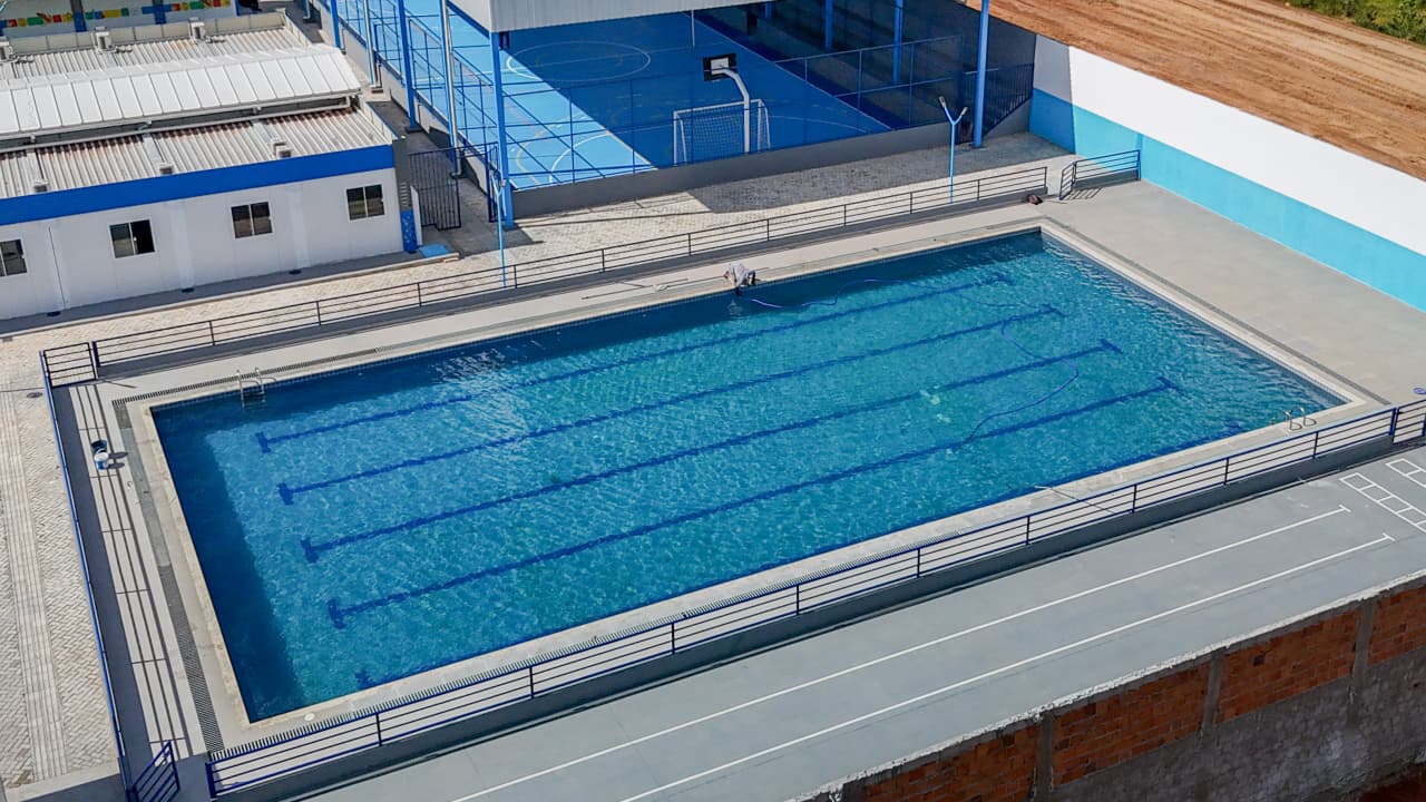 Escola bilíngue é inaugurada em Luís Eduardo Magalhães
